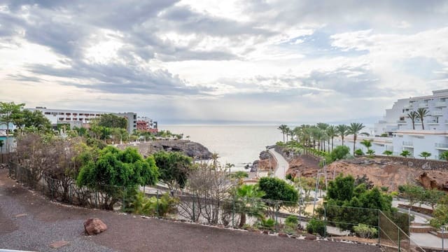 1 soveværelse Lejlighed til salg i Playa Paraiso, Adeje med swimmingpool - € 289.000 (Ref: 8709367)