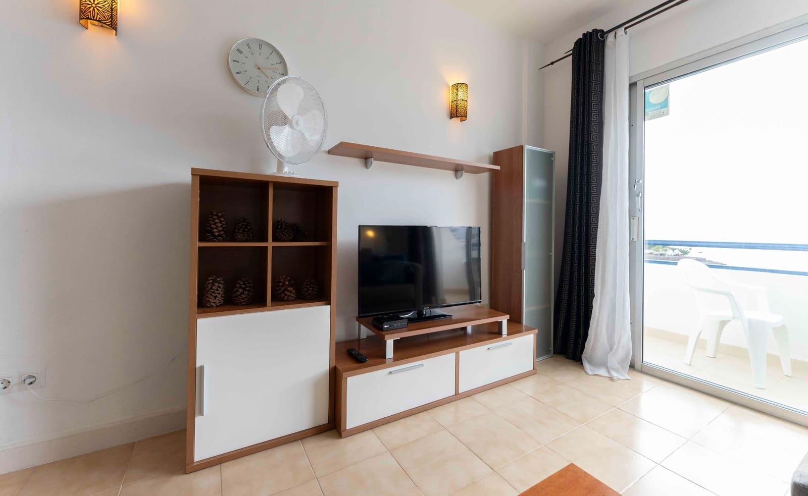 1 soveværelse Lejlighed til salg i Playa Paraiso med swimmingpool - € 289.000 (Ref: 8709367)