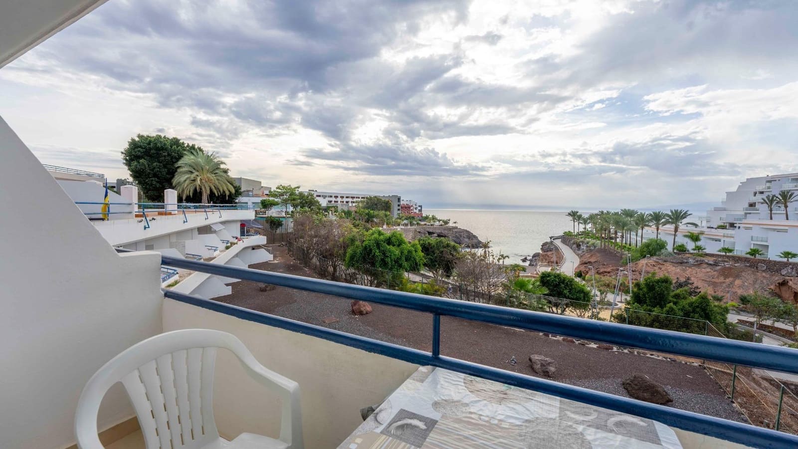1 soveværelse Lejlighed til salg i Playa Paraiso med swimmingpool - € 289.000 (Ref: 8709367)