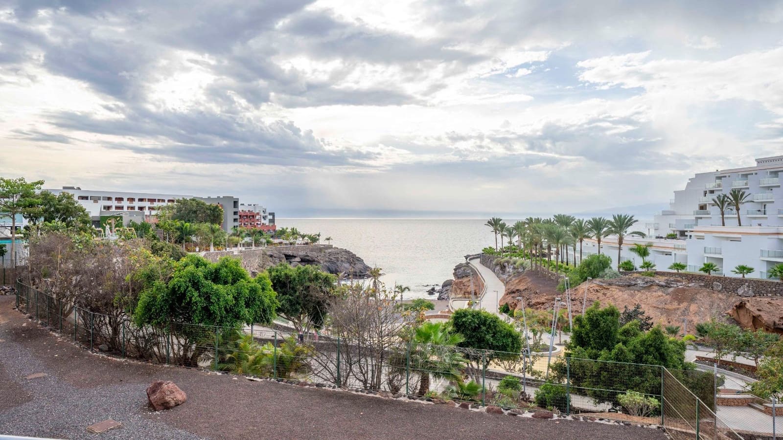 1 soveværelse Lejlighed til salg i Playa Paraiso med swimmingpool - € 289.000 (Ref: 8709367)