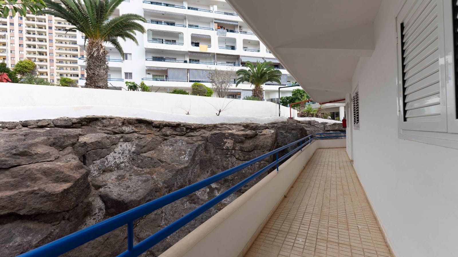 1 soveværelse Lejlighed til salg i Playa Paraiso med swimmingpool - € 289.000 (Ref: 8709367)
