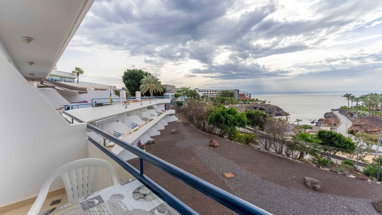 1 soveværelse Lejlighed til salg i Playa Paraiso med swimmingpool - € 289.000 (Ref: 8709367)