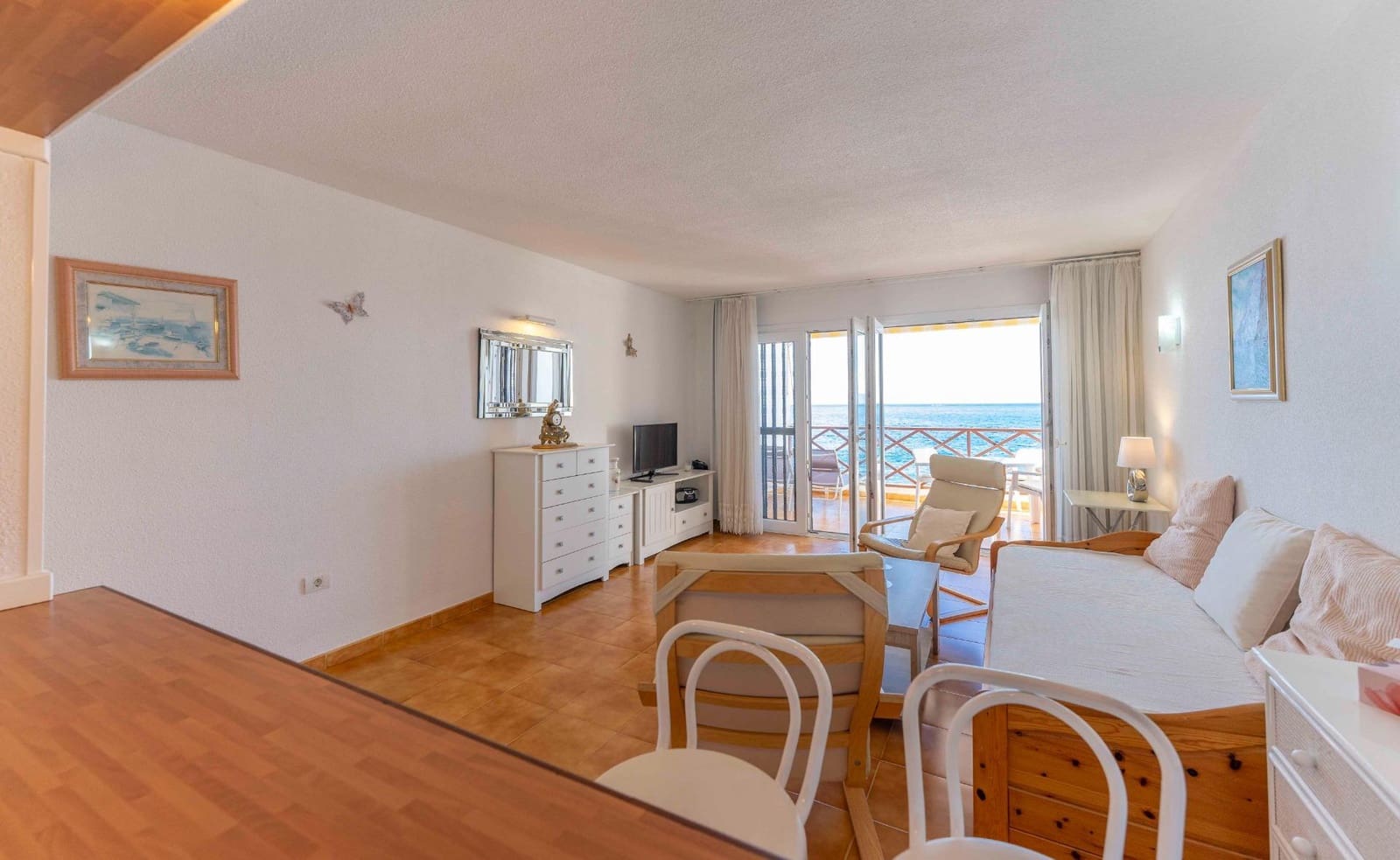 1 soverom Leilighet til salgs i Puerto Santiago med svømmebasseng - € 499 000 (Ref: 8709368)