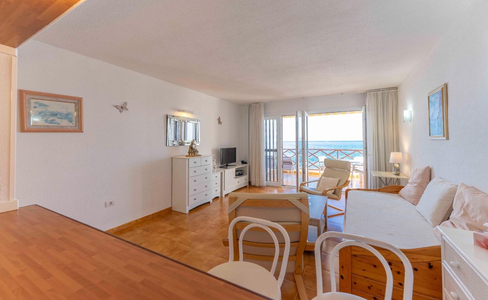 1 sovrum Lägenhet till salu i Puerto Santiago med pool - 499 000 € (Ref: 8709368)