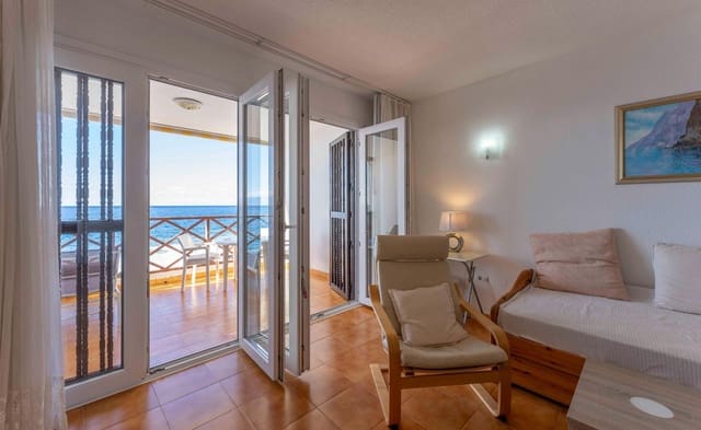 1 soveværelse Lejlighed til salg i Puerto Santiago, Santiago del Teide med swimmingpool - € 499.000 (Ref: 8709368)