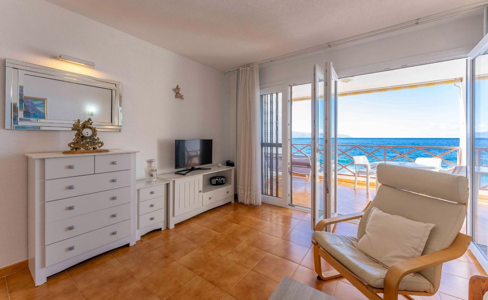 1 soveværelse Lejlighed til salg i Puerto Santiago med swimmingpool - € 499.000 (Ref: 8709368)