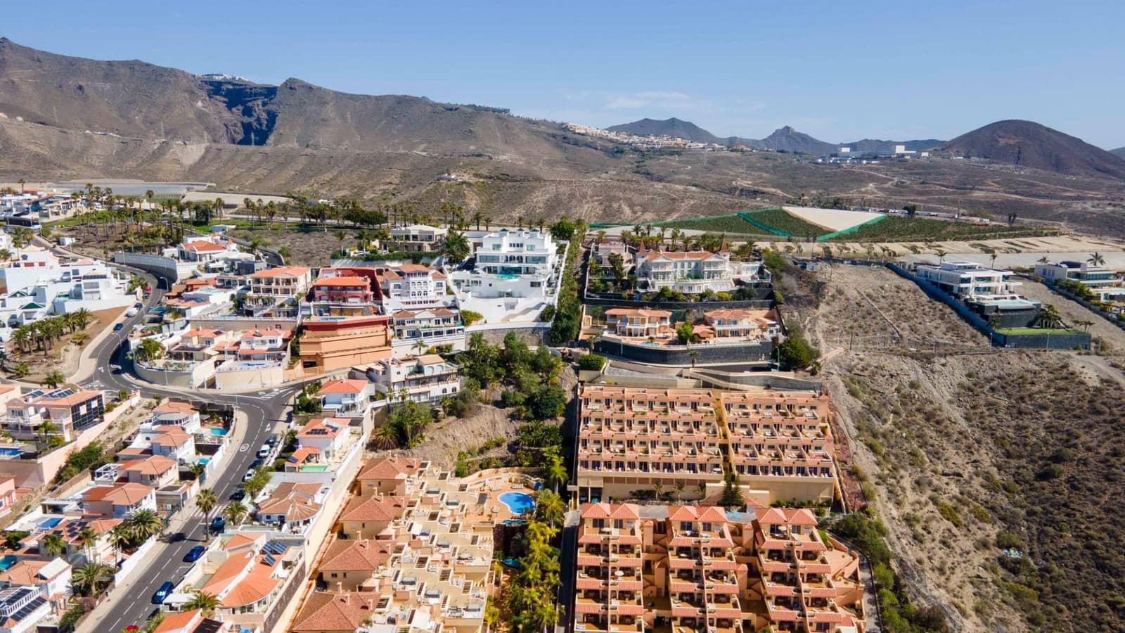 2 sovrum Lägenhet till salu i Costa Adeje med pool - 479 000 € (Ref: 8806252)