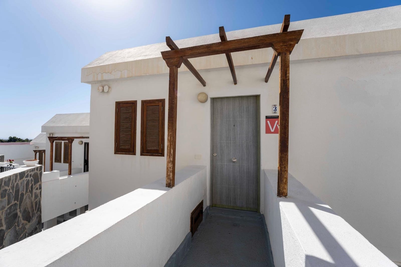 2 makuuhuone Huoneisto myytävänä paikassa Costa Adeje mukana uima-altaan - 479 000 € (Ref: 8806252)