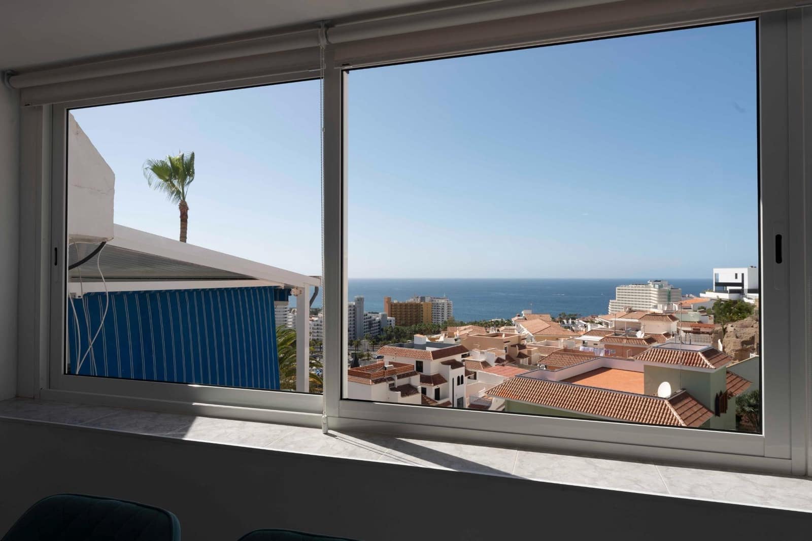 2 makuuhuone Huoneisto myytävänä paikassa Costa Adeje mukana uima-altaan - 479 000 € (Ref: 8806252)