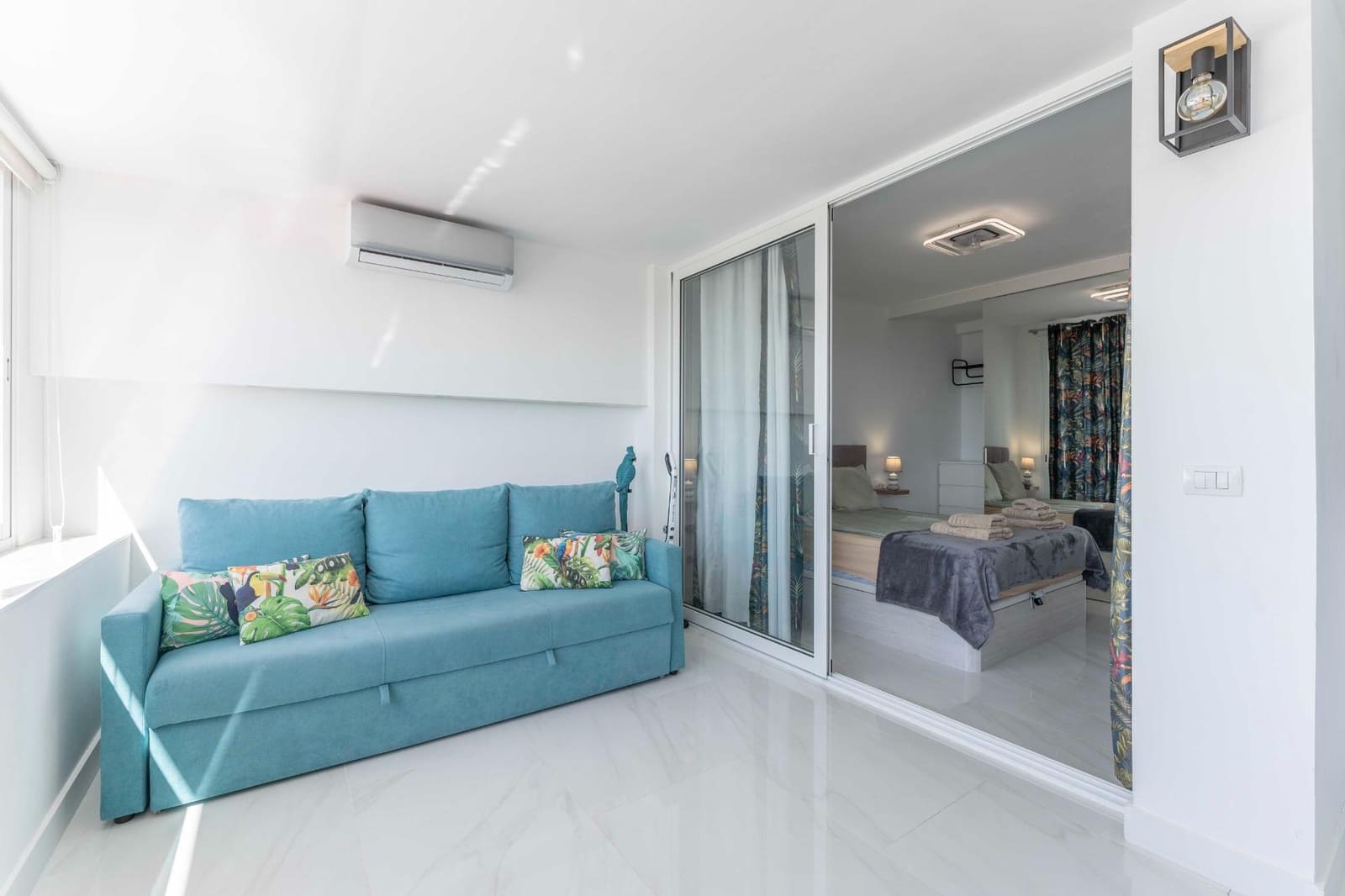 2 makuuhuone Huoneisto myytävänä paikassa Costa Adeje mukana uima-altaan - 479 000 € (Ref: 8806252)