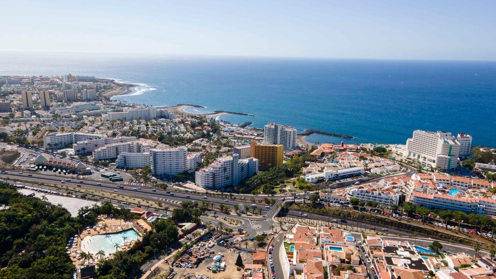 2 makuuhuone Huoneisto myytävänä paikassa Costa Adeje mukana uima-altaan - 479 000 € (Ref: 8806252)