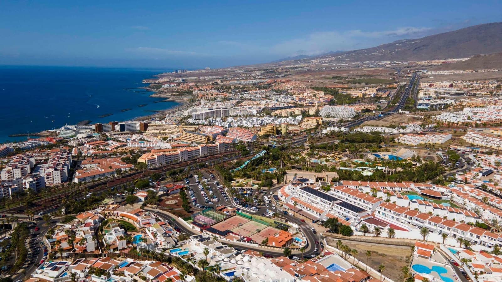 2 sovrum Lägenhet till salu i Costa Adeje med pool - 479 000 € (Ref: 8806252)