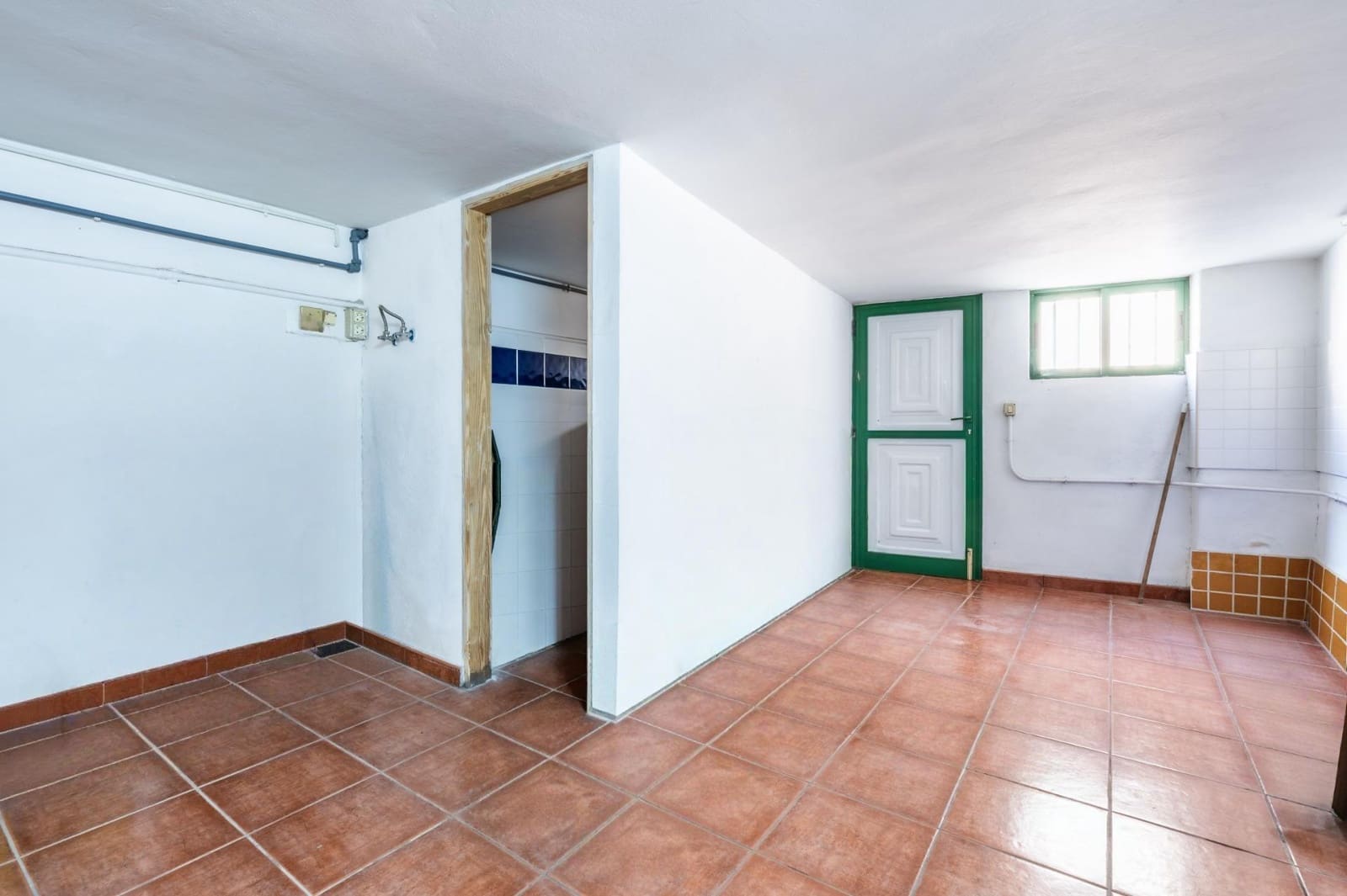 Kommersiell till salu i Arico - 179 000 € (Ref: 8825065)