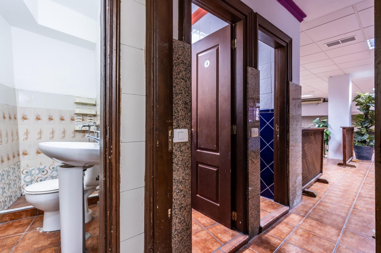 Kommersiell till salu i Arico - 179 000 € (Ref: 8825065)