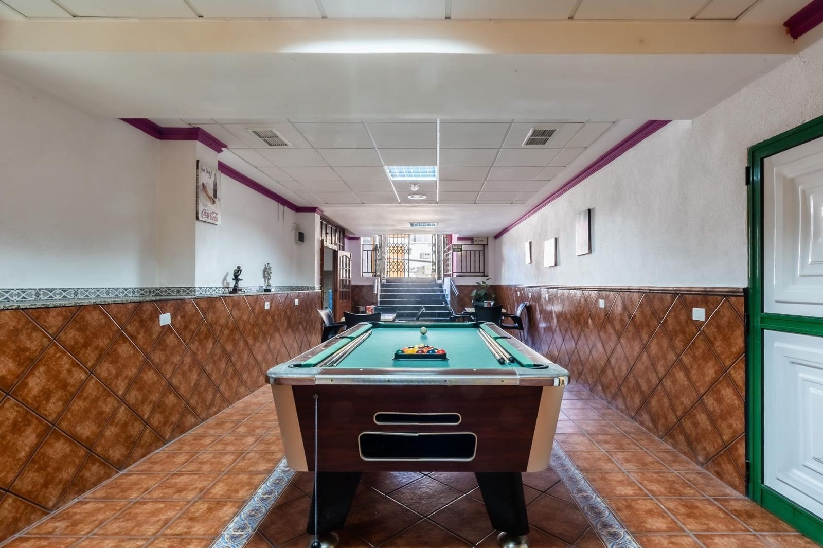 Kaupallinen myytävänä paikassa Arico - 159 000 € (Ref: 8825065)