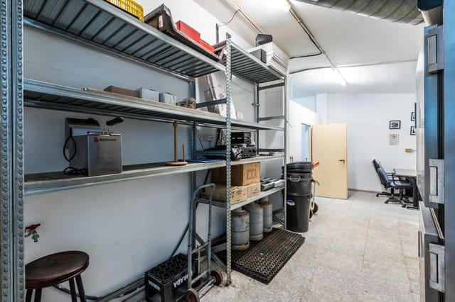 Comercial para venda em Poris de Abona, Arico - 179 000 € (Ref: 8825065)