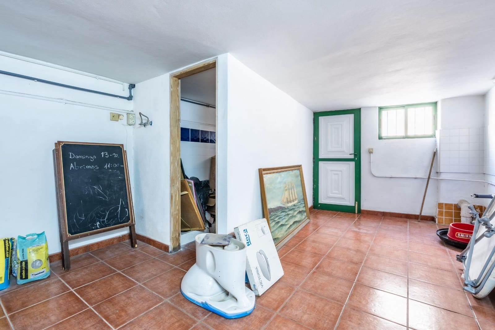 Kaupallinen myytävänä paikassa Arico - 159 000 € (Ref: 8825065)