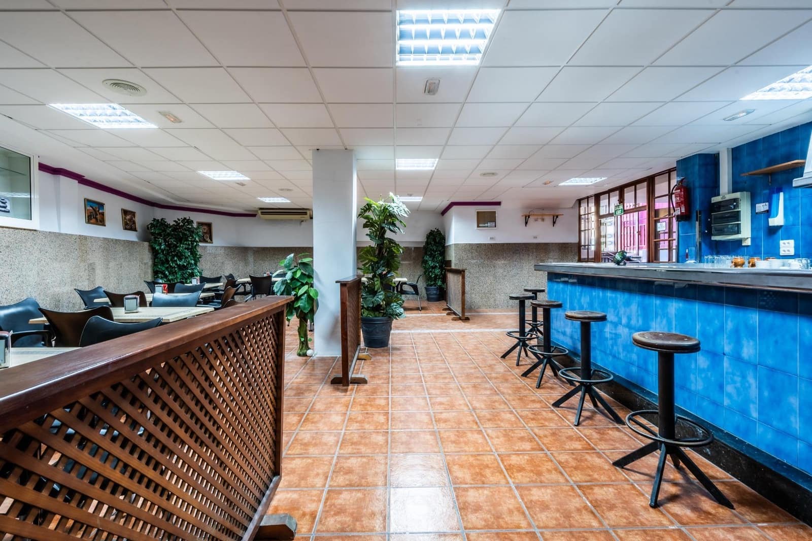 Kaupallinen myytävänä paikassa Arico - 159 000 € (Ref: 8825065)