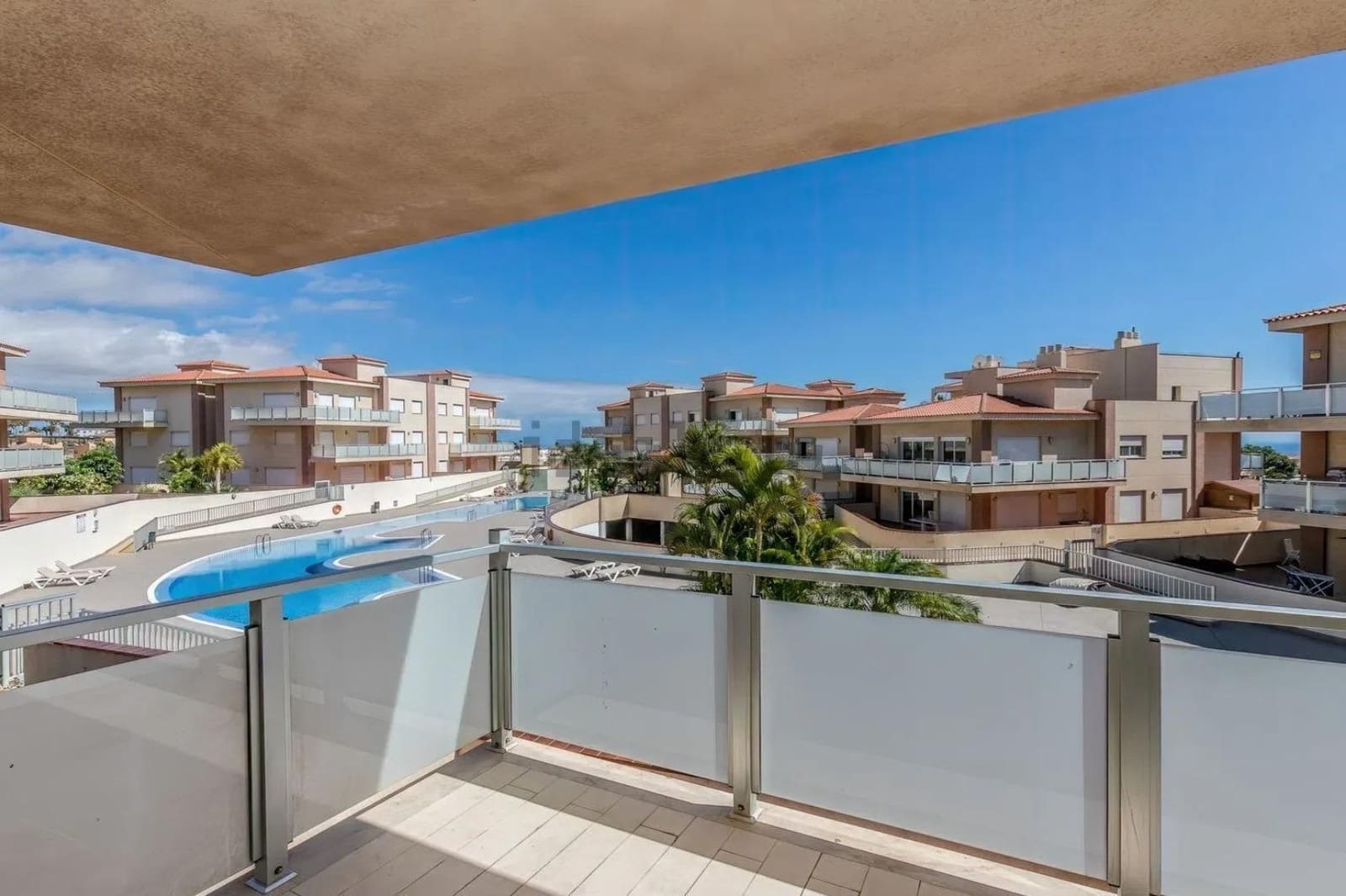 3 sypialnia Mieszkanie na sprzedaż w San Miguel de Abona z basenem garażem - 316 700 € (Ref: 8862641)