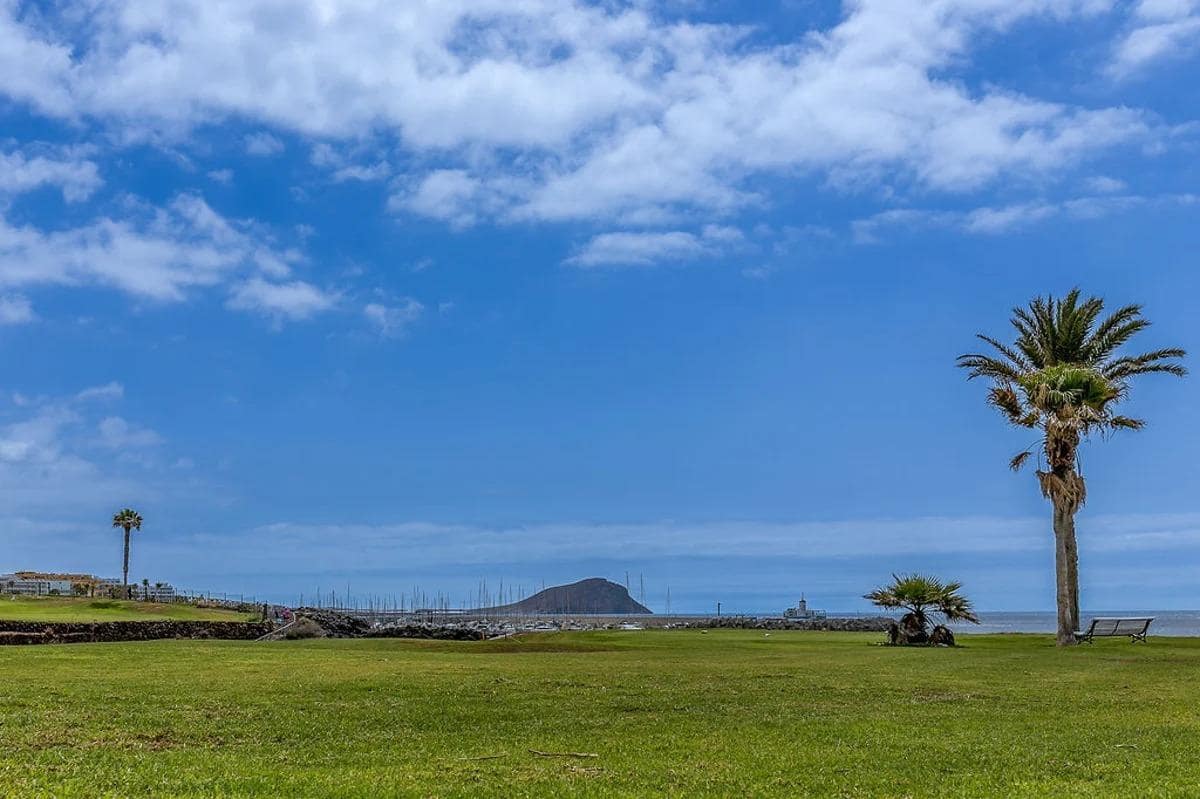 3 sypialnia Mieszkanie na sprzedaż w San Miguel de Abona z basenem garażem - 316 700 € (Ref: 8862641)