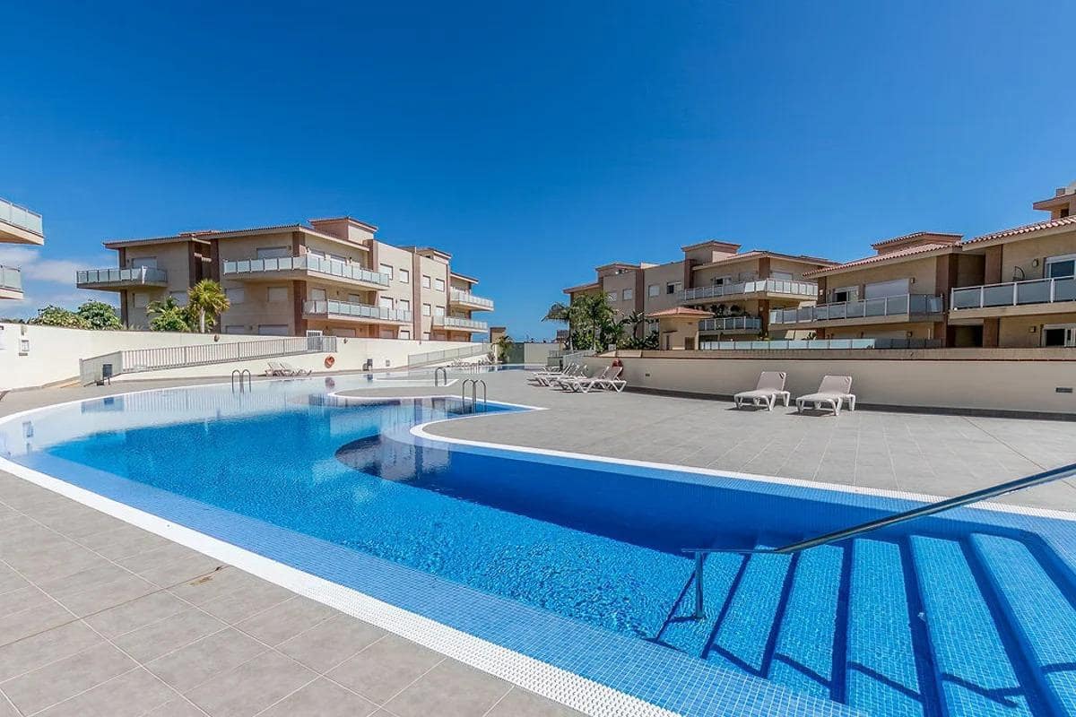 3 sypialnia Mieszkanie na sprzedaż w San Miguel de Abona z basenem garażem - 316 700 € (Ref: 8862641)