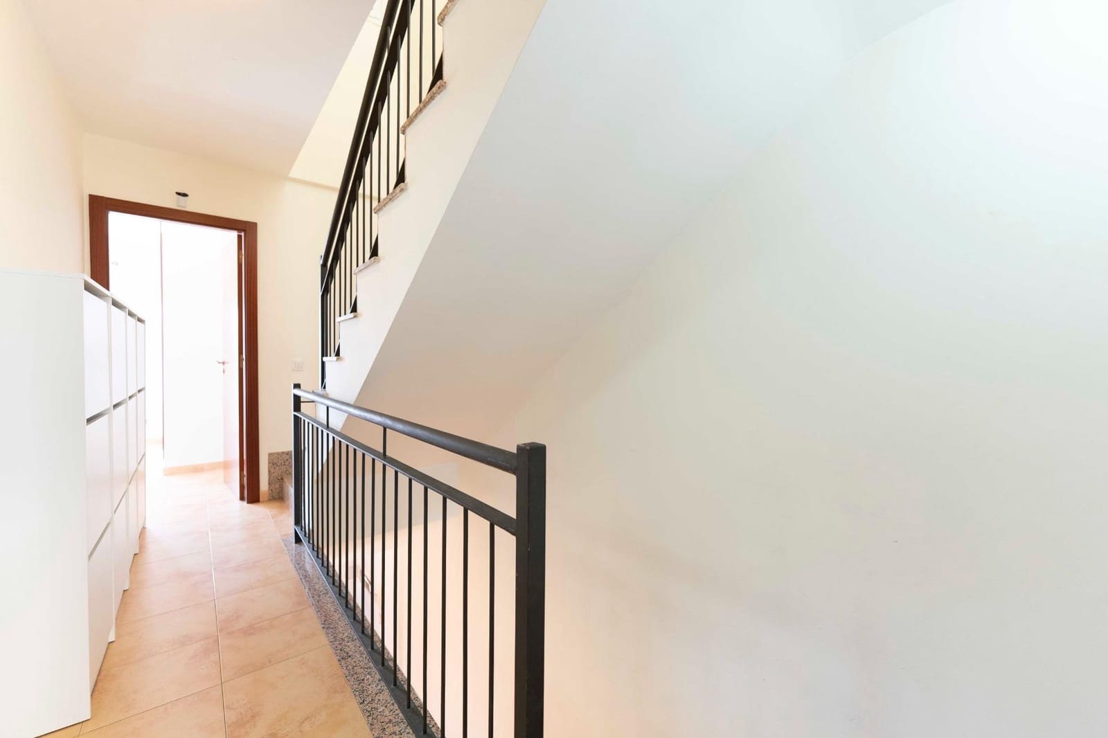 3 soveværelse Rækkehus til leje i San Isidro de Abona - € 1.350 (Ref: 8884306)