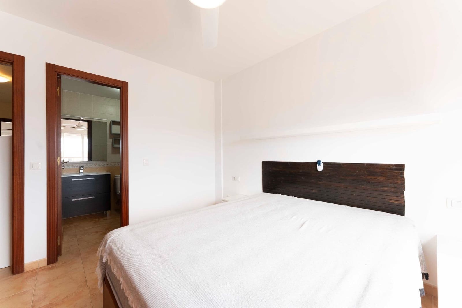 3 soveværelse Rækkehus til leje i San Isidro de Abona - € 1.350 (Ref: 8884306)