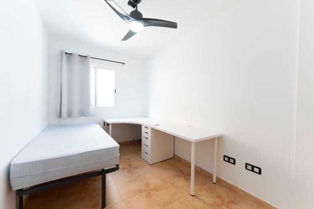 3 soveværelse Rækkehus til leje i San Isidro de Abona, Granadilla de Abona - € 1.350 (Ref: 8884306)