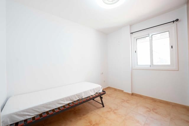 3 soveværelse Rækkehus til leje i San Isidro de Abona, Granadilla de Abona - € 1.350 (Ref: 8884306)