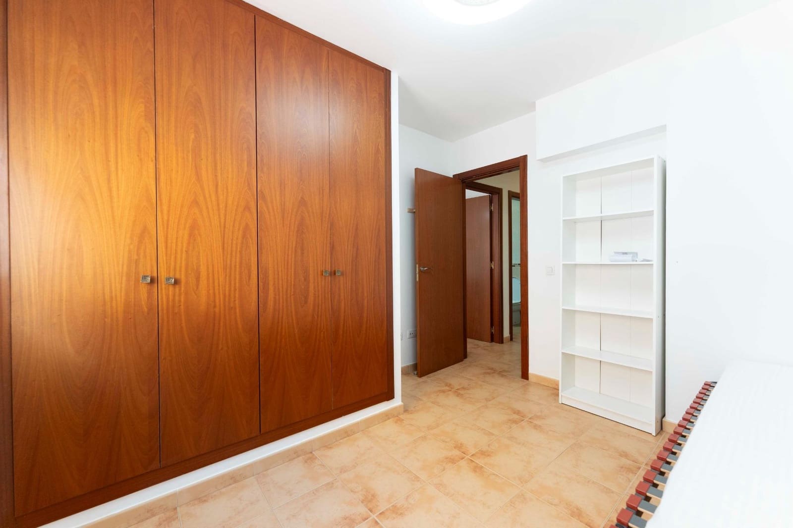 3 soveværelse Rækkehus til leje i San Isidro de Abona - € 1.350 (Ref: 8884306)