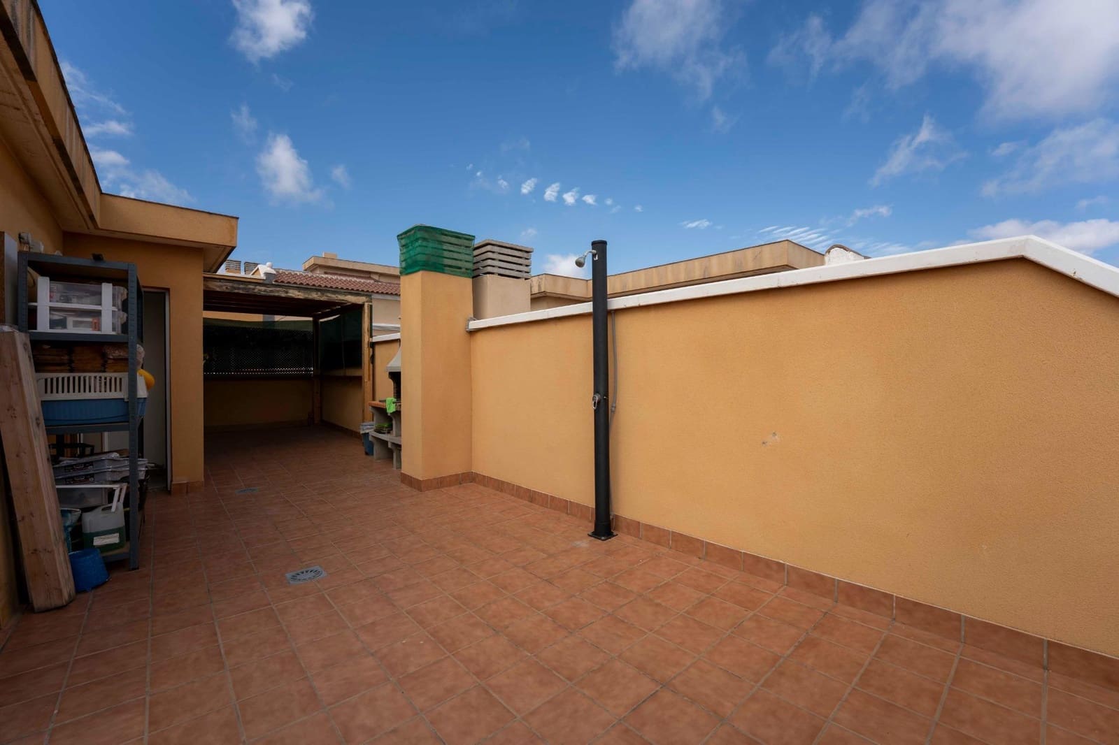 3 soveværelse Rækkehus til leje i San Isidro de Abona - € 1.350 (Ref: 8884306)