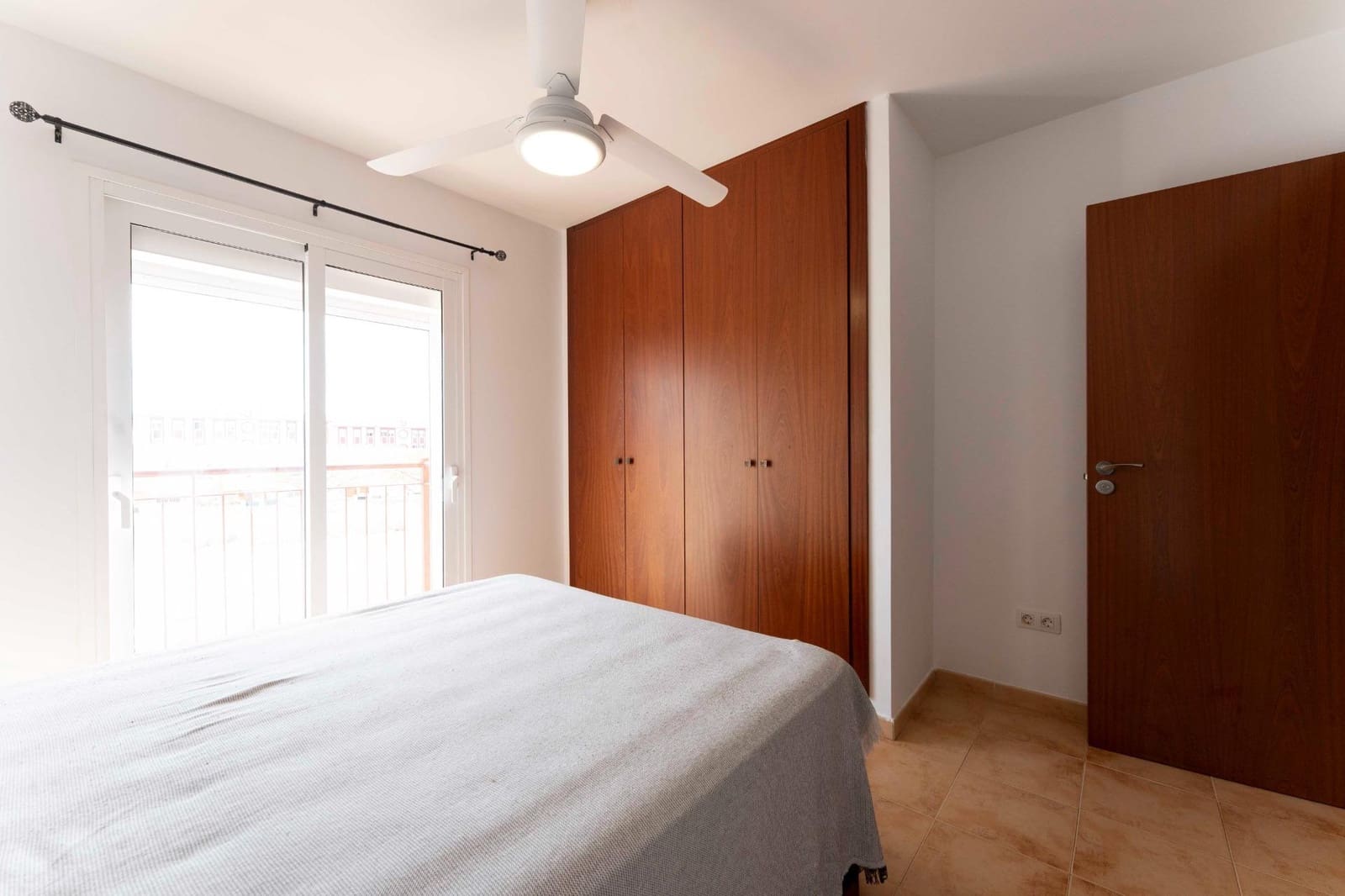 3 soveværelse Rækkehus til leje i San Isidro de Abona - € 1.350 (Ref: 8884306)