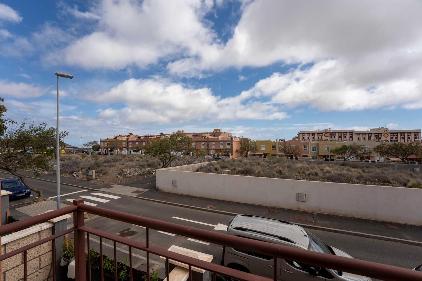 3 soveværelse Rækkehus til leje i San Isidro de Abona - € 1.350 (Ref: 8884306)