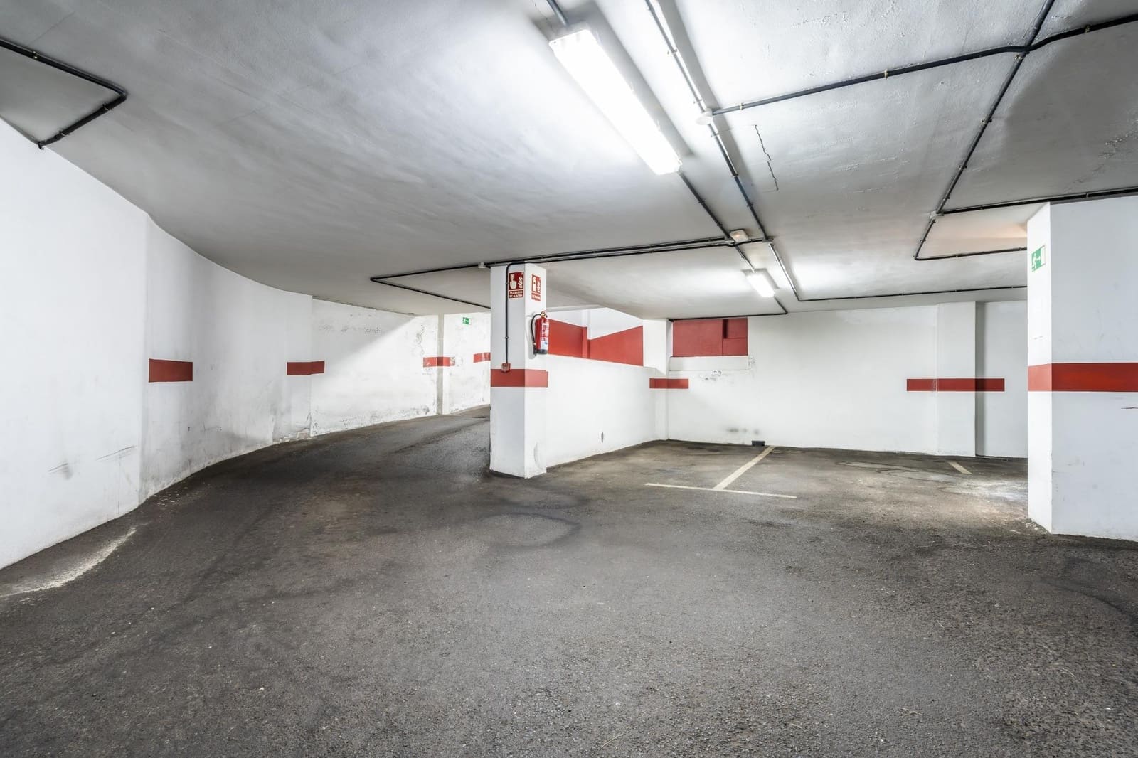 Garage til salg i La Orotava - € 20.000 (Ref: 8896646)