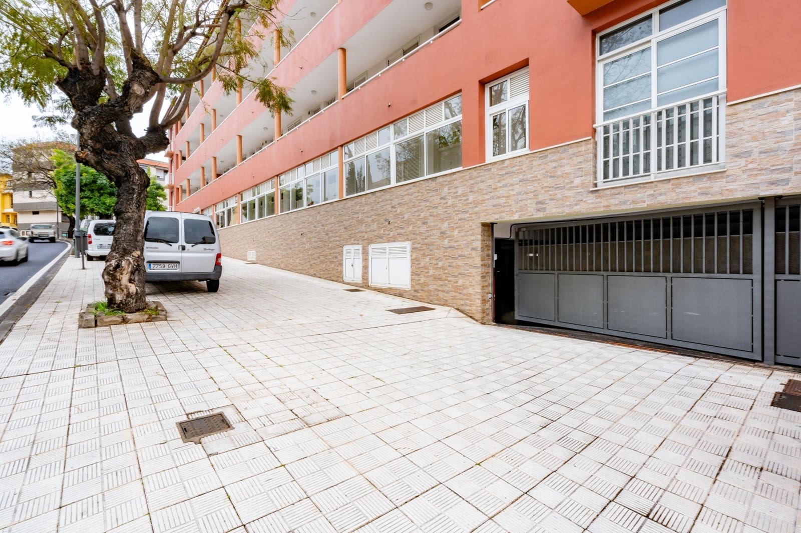 Garage til salg i La Orotava - € 20.000 (Ref: 8896646)