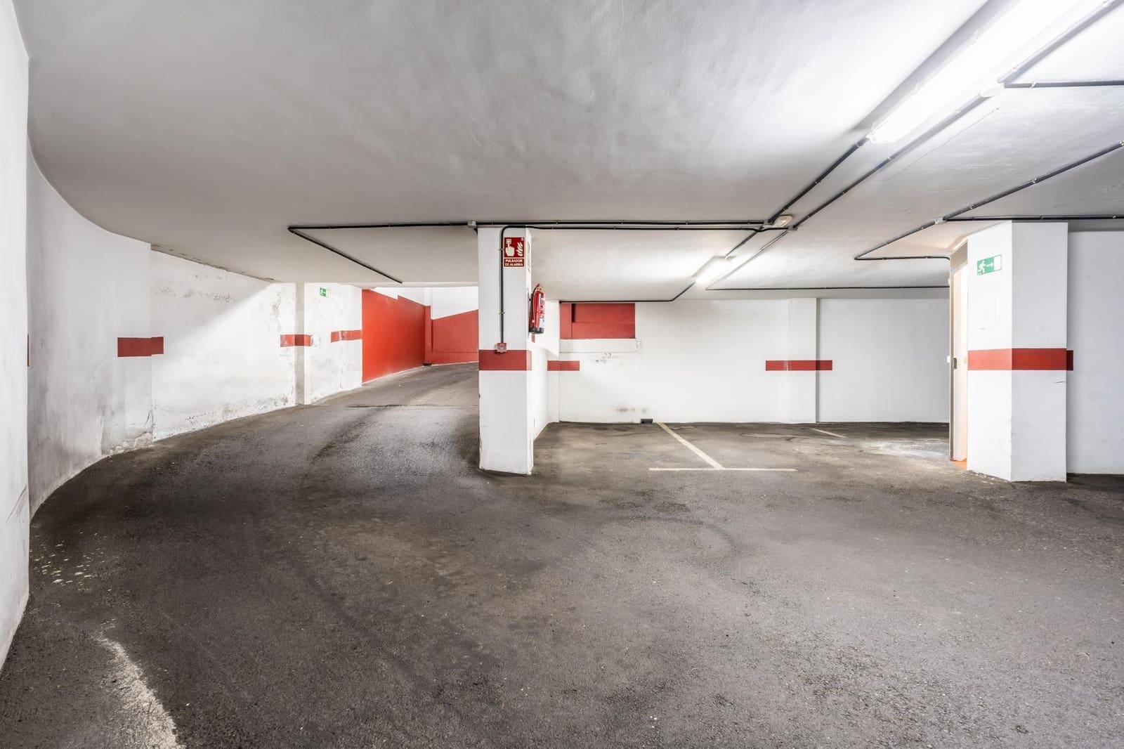 Garage til salg i La Orotava - € 20.000 (Ref: 8896646)