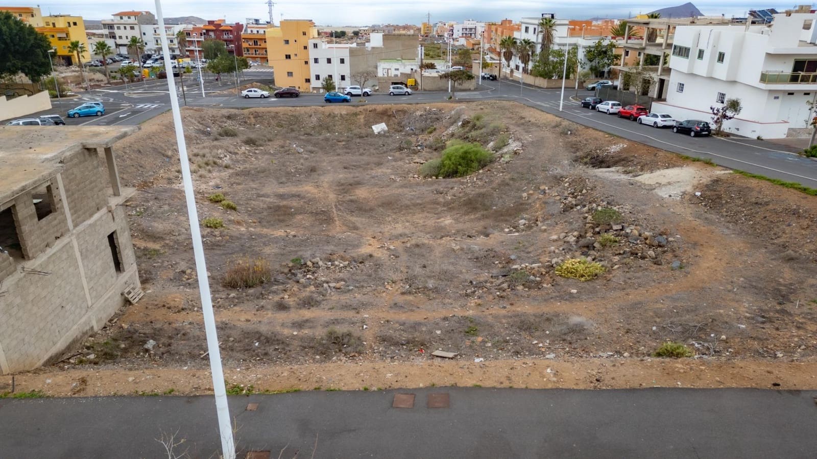 Terreno para Construção para venda em San Isidro de Abona - 85 000 € (Ref: 8900388)