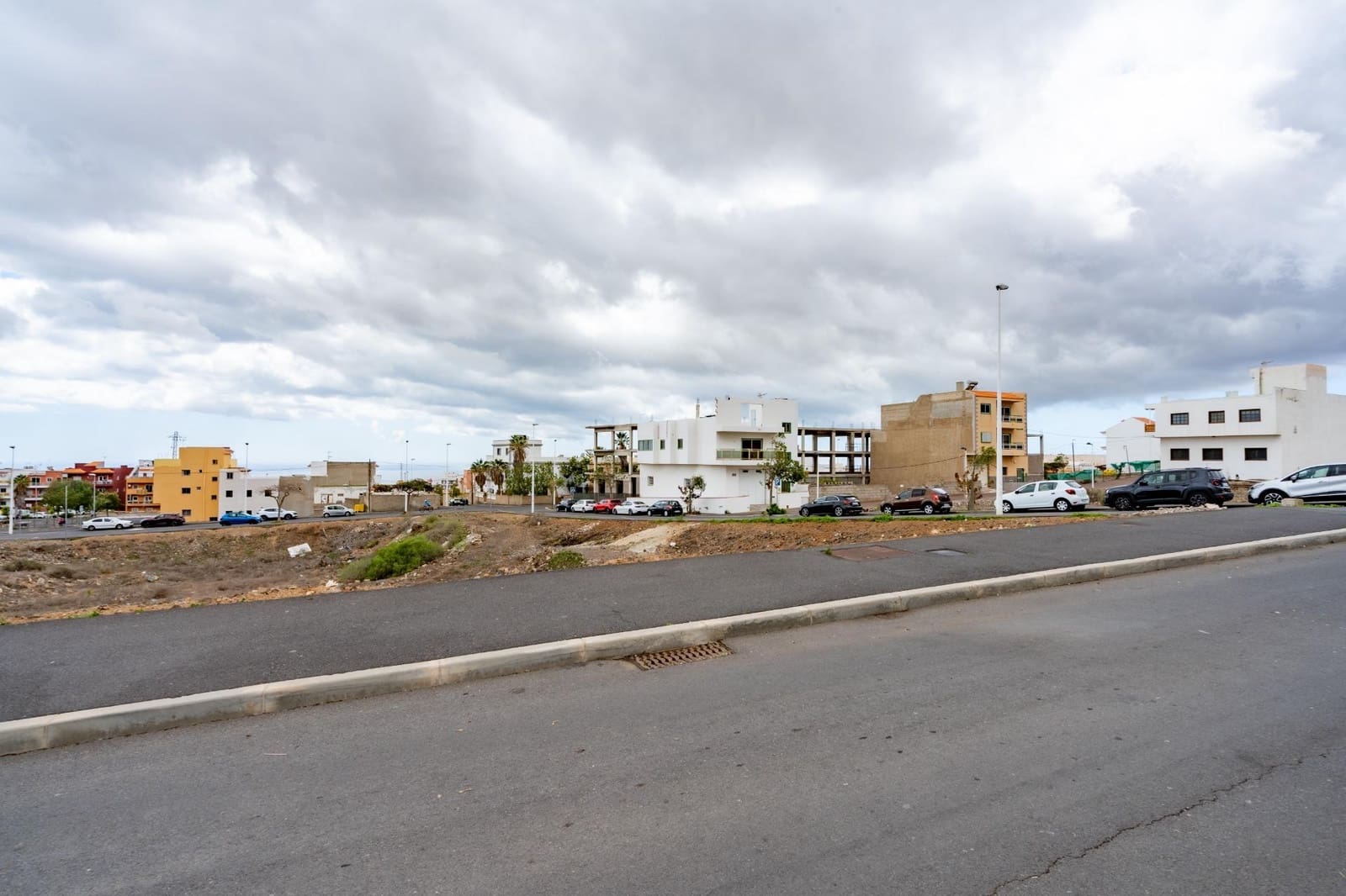 Terreno para Construção para venda em San Isidro de Abona - 85 000 € (Ref: 8900388)