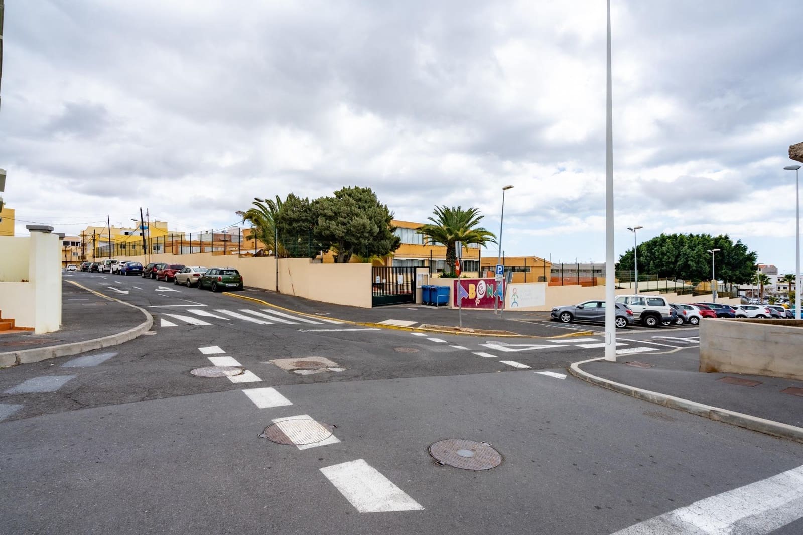 Terreno para Construção para venda em San Isidro de Abona - 85 000 € (Ref: 8900388)