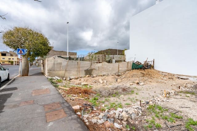 Terrain à Bâtir à vendre à San Isidro de Abona, Granadilla de Abona - 66 900 € (Ref: 8902288)