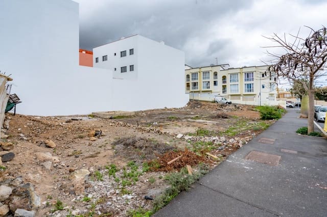 Terrain à Bâtir à vendre à San Isidro de Abona, Granadilla de Abona - 66 900 € (Ref: 8902288)