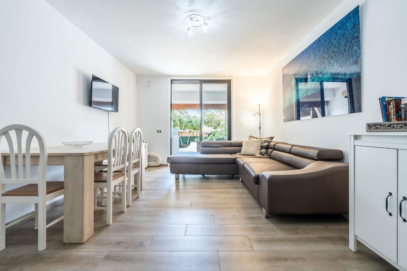 2 soveværelse Lejlighed til salg i Playa de las Americas med swimmingpool - € 545.000 (Ref: 8905468)