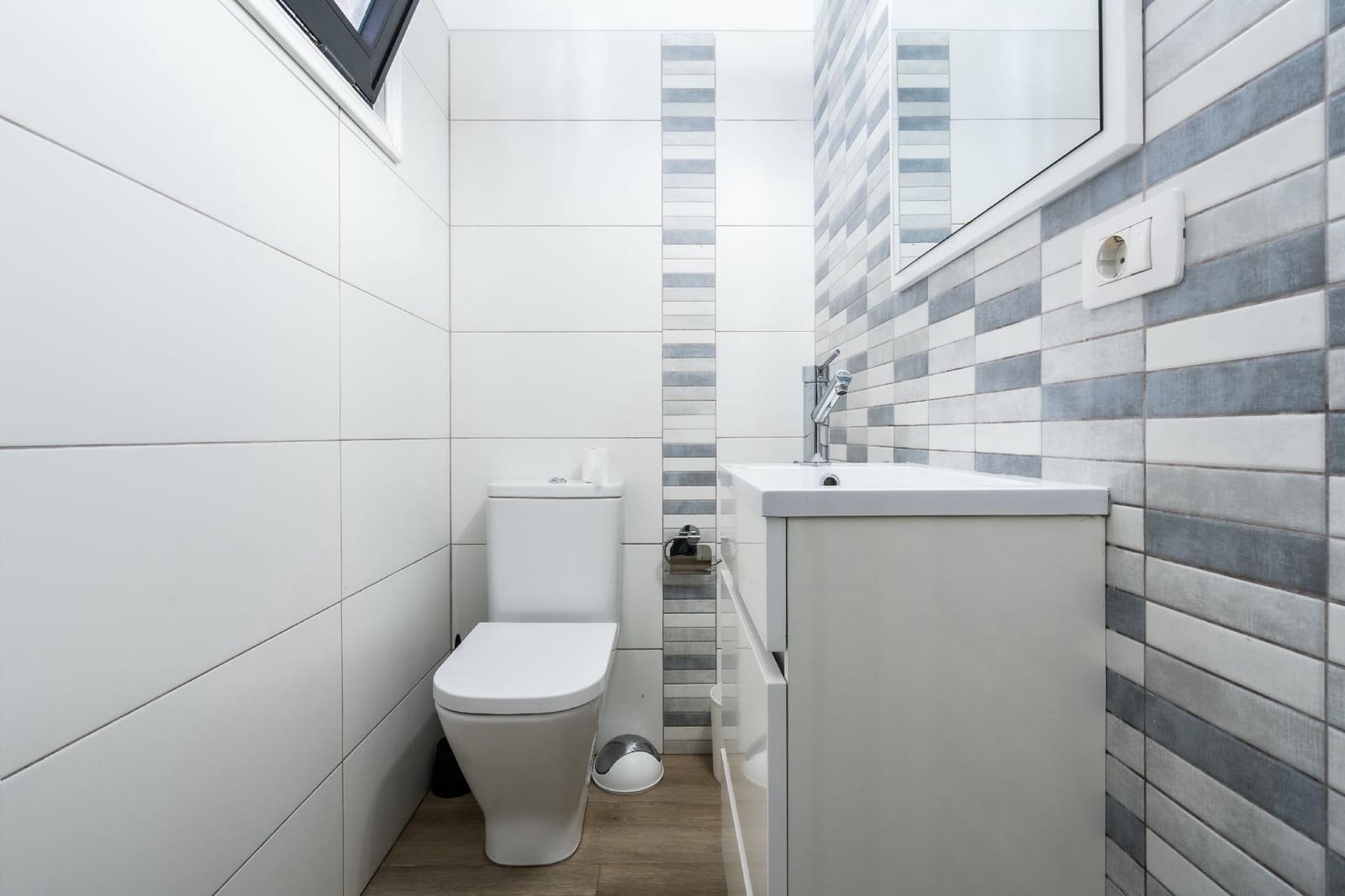 2 soveværelse Lejlighed til salg i Playa de las Americas med swimmingpool - € 545.000 (Ref: 8905468)