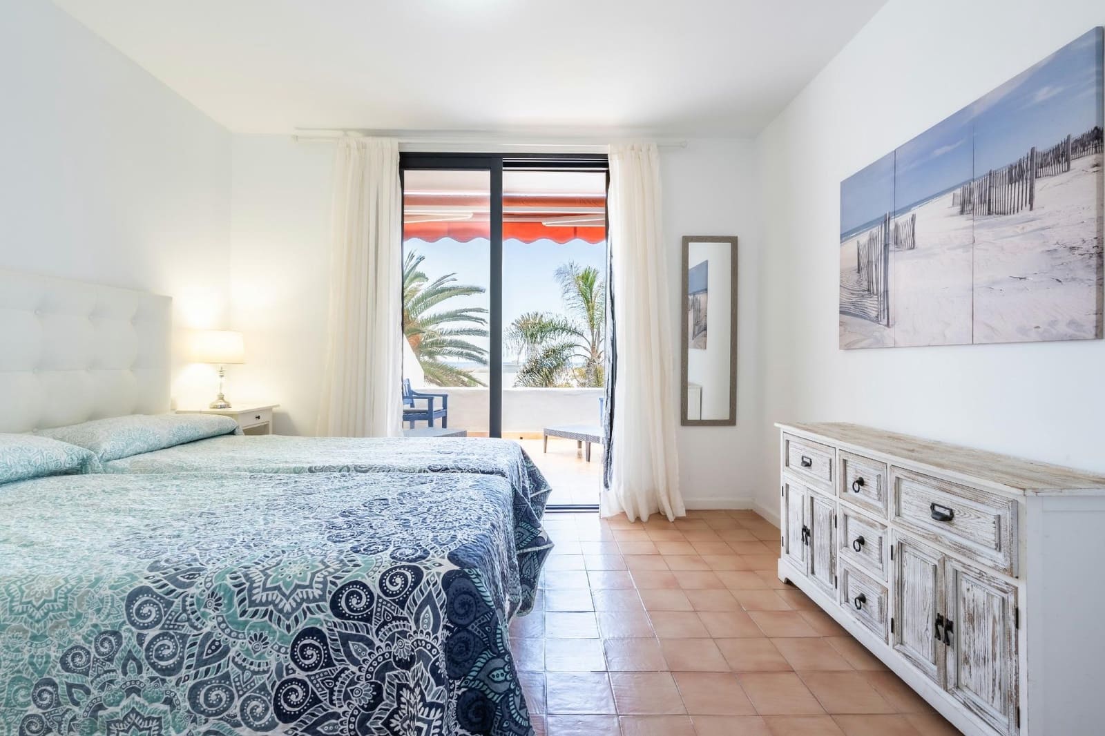 2 soveværelse Lejlighed til salg i Playa de las Americas med swimmingpool - € 545.000 (Ref: 8905468)