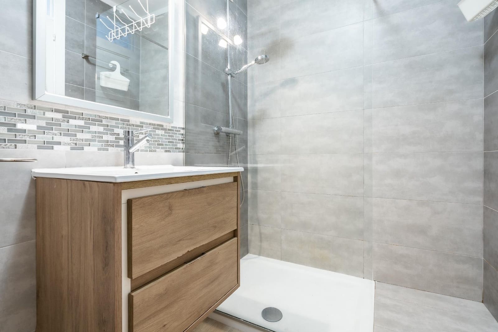 2 soveværelse Lejlighed til salg i Playa de las Americas med swimmingpool - € 545.000 (Ref: 8905468)