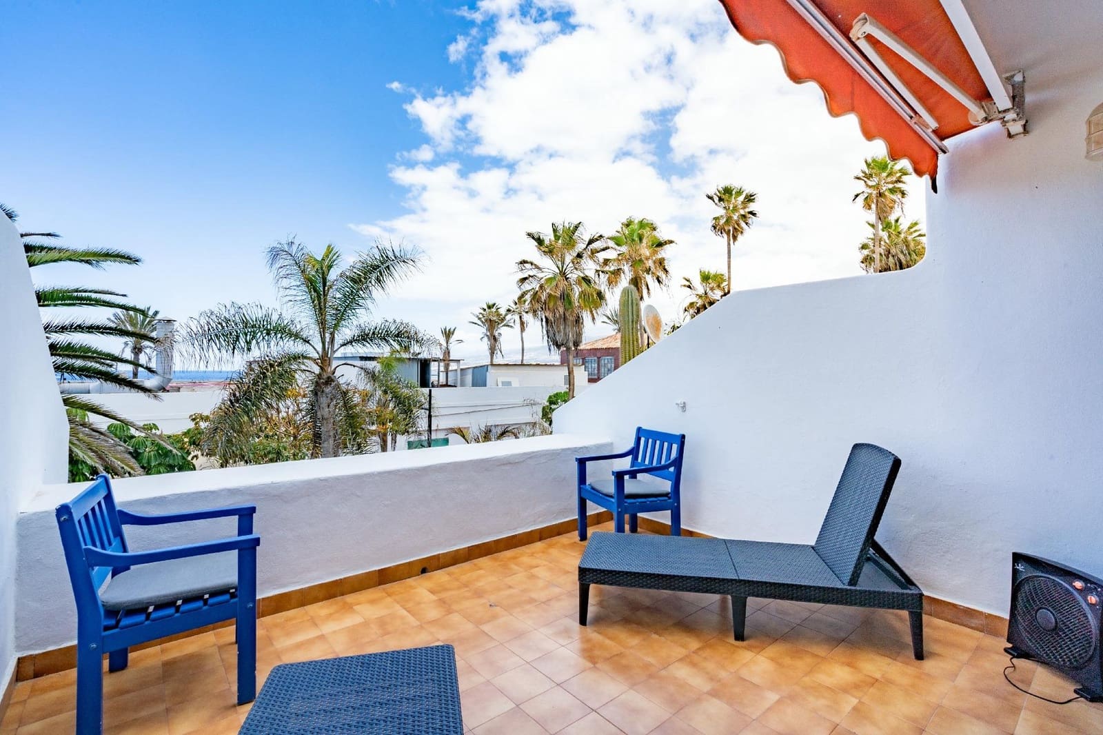 2 soveværelse Lejlighed til salg i Playa de las Americas med swimmingpool - € 545.000 (Ref: 8905468)