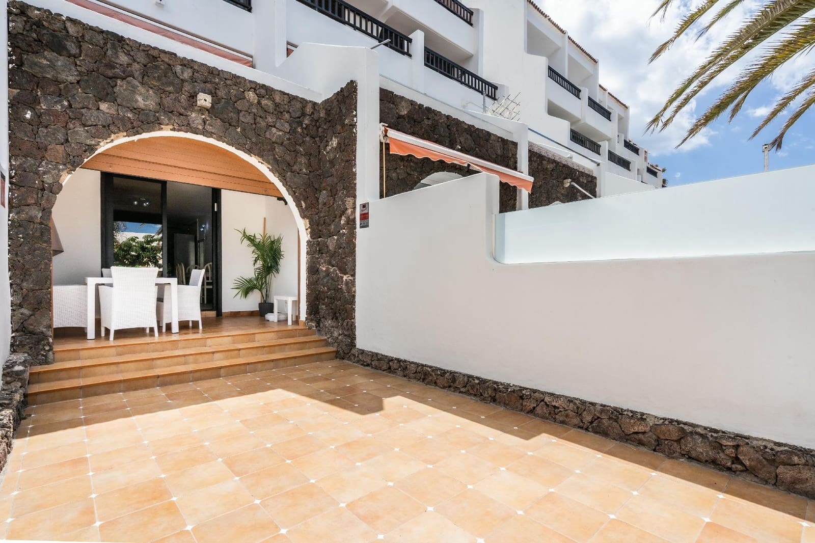 2 soveværelse Lejlighed til salg i Playa de las Americas med swimmingpool - € 545.000 (Ref: 8905468)