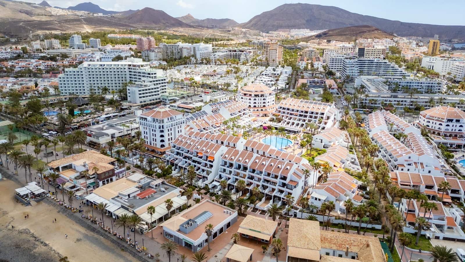 2 soveværelse Lejlighed til salg i Playa de las Americas med swimmingpool - € 545.000 (Ref: 8905468)