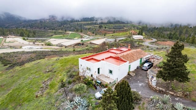 4 slaapkamer Finca/Landhuis te koop in Vilaflor - € 1.200.000 (Ref: 8936666)