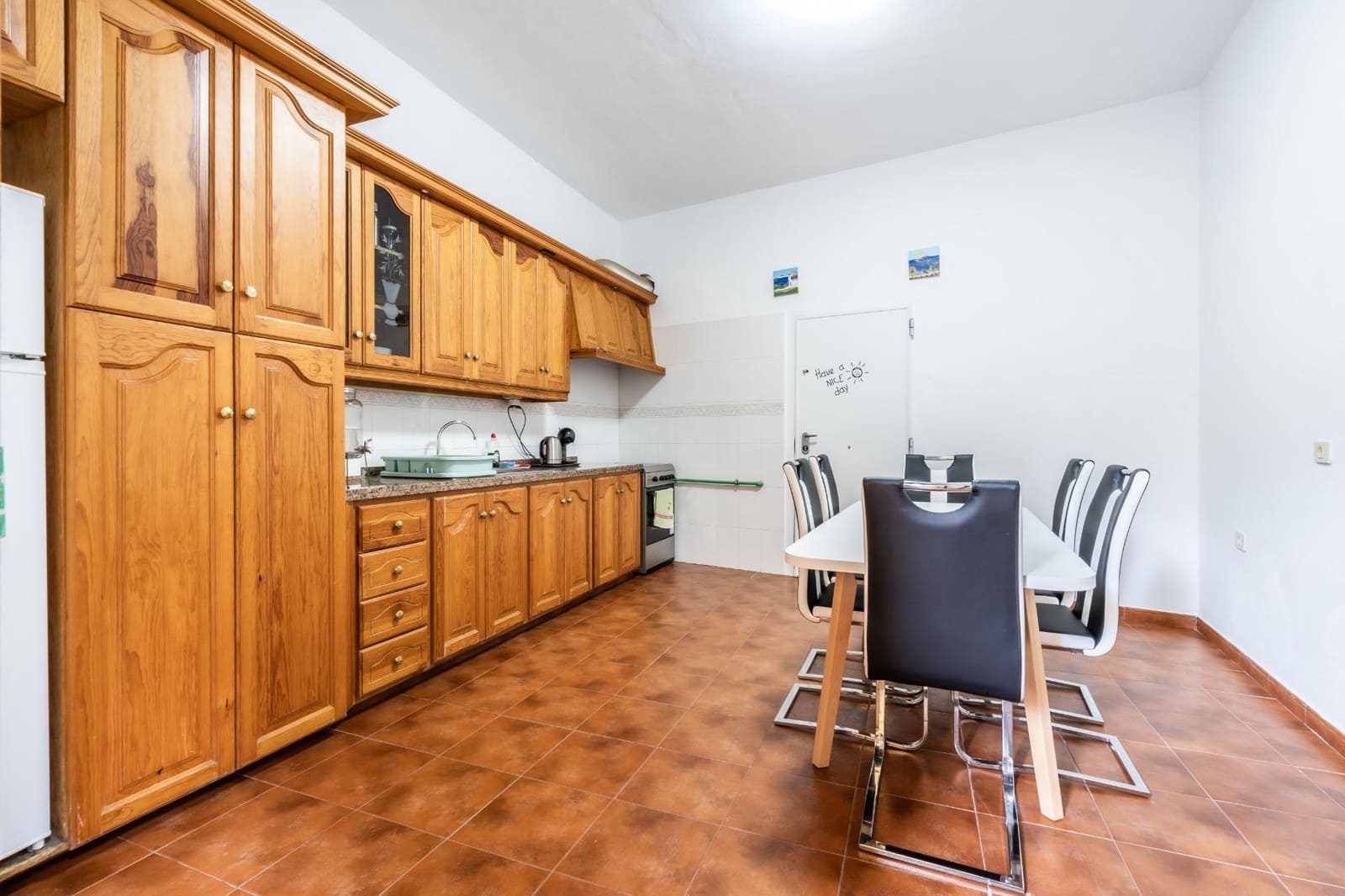 10 soveværelse Hotel til salg i Arona - € 899.000 (Ref: 8961680)